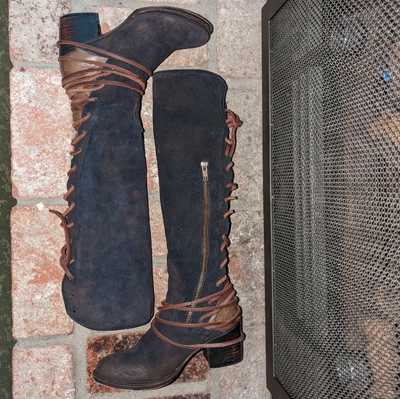 FreeBird Coal Navy Blue Suede Lace Up Corset Boots Size 7 - Picture 11 of 16